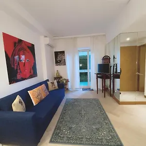  Apartmán In Mc Center, 5min Walk To Casino & The Port And 1min From Underground Train Station Monako